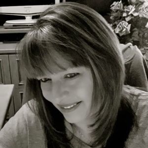 Meet your Posher, Deanna